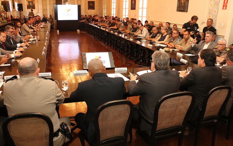 joao reuniao de monitoramento seguranca foto francisco franca (9).JPG