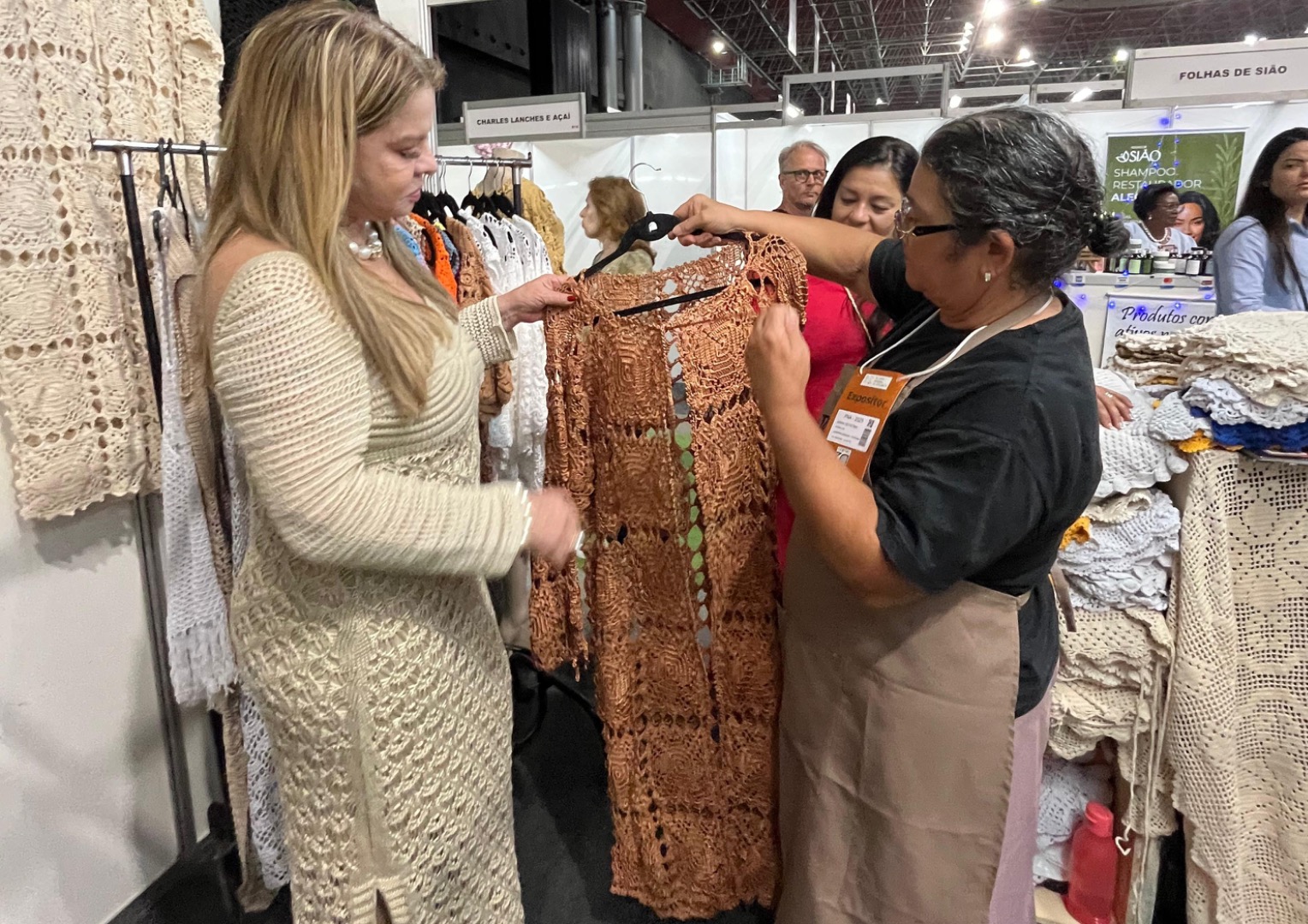 WhatsApp Image 2025-12-03 at 17.32.16-4.jpeg