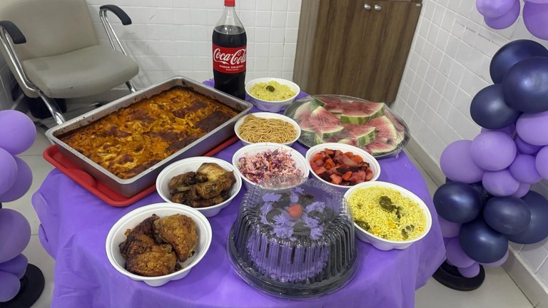 O cardápio preparado especialmente para a aniversariante.jpg