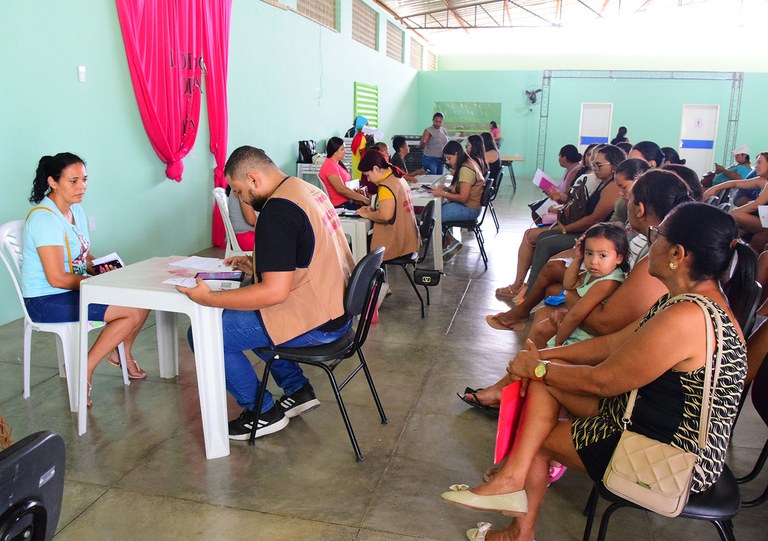 27-03-25 Recadastramento do Cartão - Foto-Alberto Machado (5).JPG