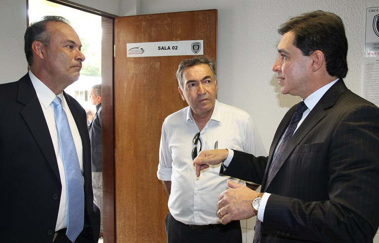 autoridades da colombia conhecem sistema de radio comunicacao da paraiba (4).JPG autoridades da colombia conhecem sistema de radio comunicacao da paraiba (4).JPG