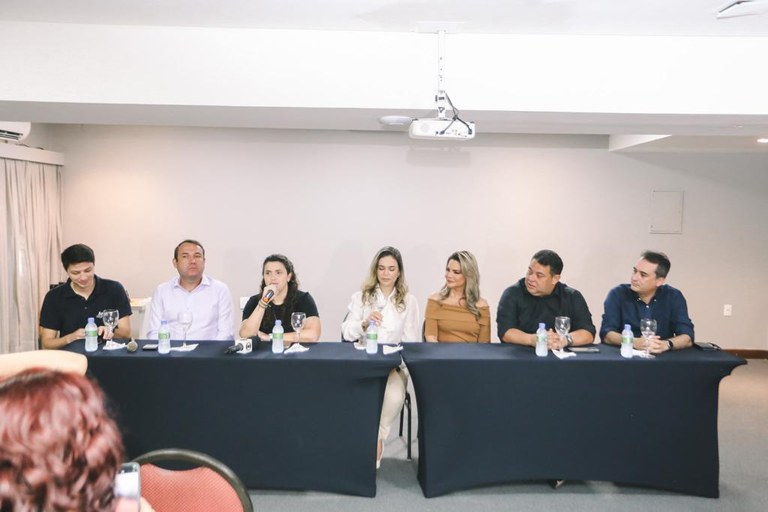 COLETIVA 2.jpeg