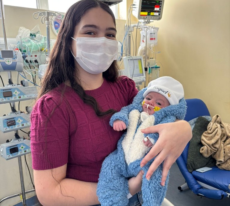 Bebê que passou por cirurgia cardíaca (2).jpeg