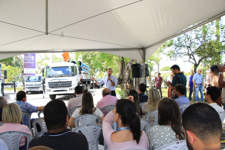 Nova frota Cagepa - Sec Deusdete Queiroga (1).jpg