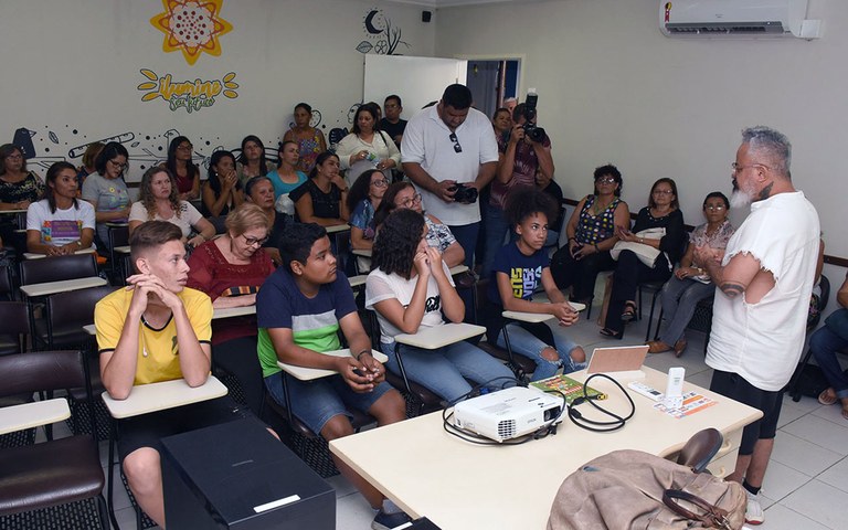 pap programa de artesanato aula inaugural com ronaldo fraga (8).JPG