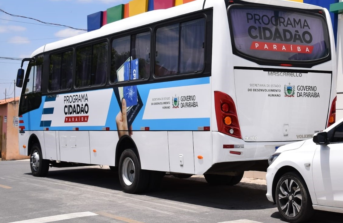 Foto ônibus cortada.jpg