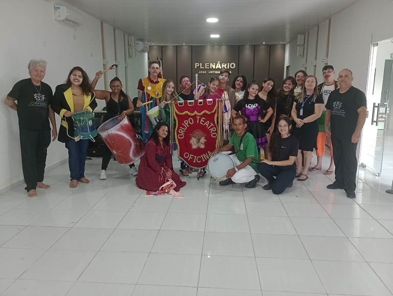 MAIO_APARECIDA_OFICINA - grupo teatro oficina.jpg