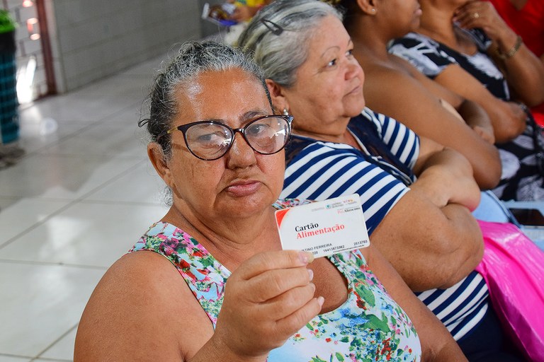 01-08-24 Recadastramento do cartão Alimentação  em Santa Rita  Foto-Alberto Machado (14).JPG