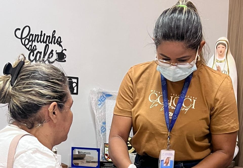 Ao longo do dia foram feitos diversos exames laboratoriais.jpeg