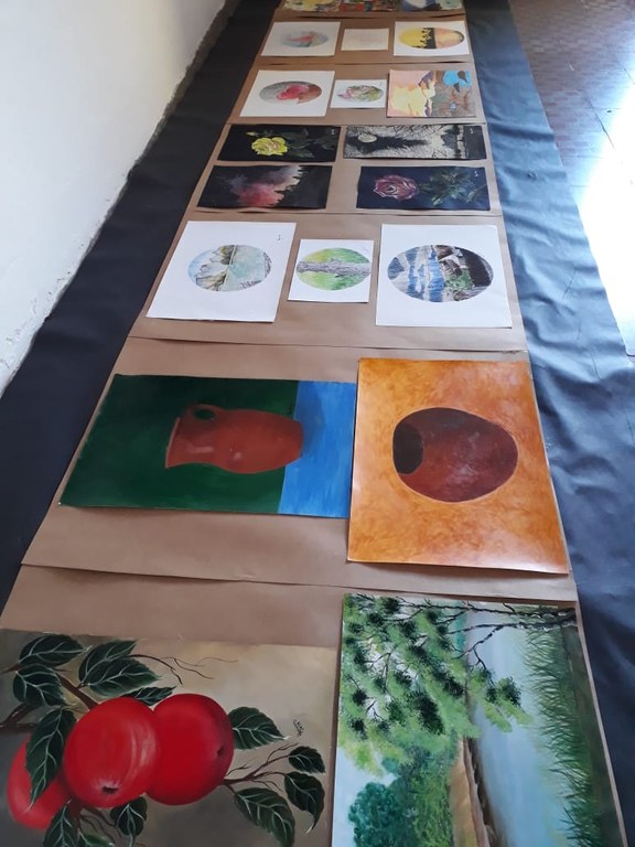 Exposição pinturas.jpeg