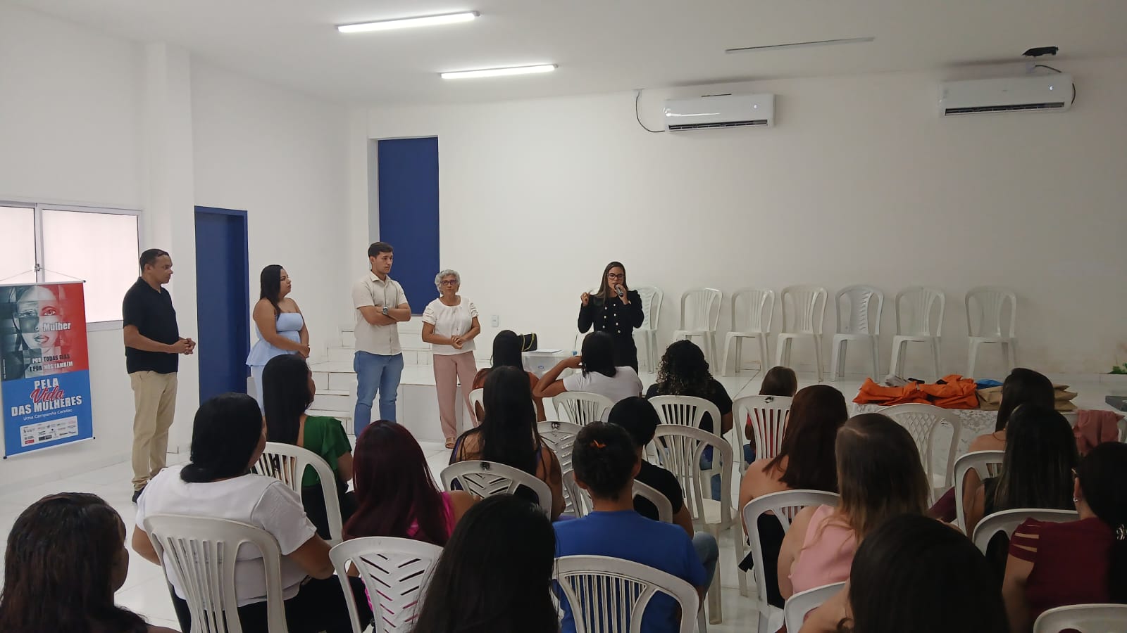 manicure  e pedicure 4.jpeg