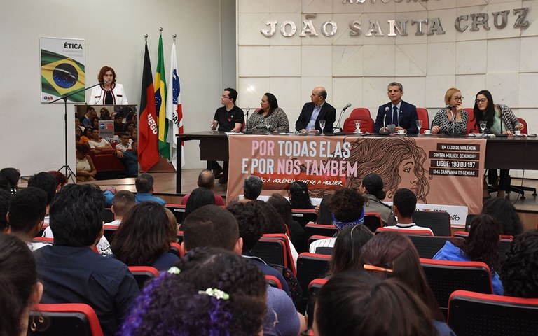 cendac camapanha de combate de violencia contra a mulher na OAB foto andre lucio (16).JPG
