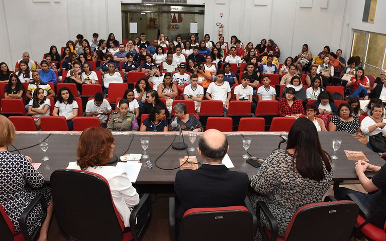 cendac camapanha de combate de violencia contra a mulher na OAB foto andre lucio (6).JPG