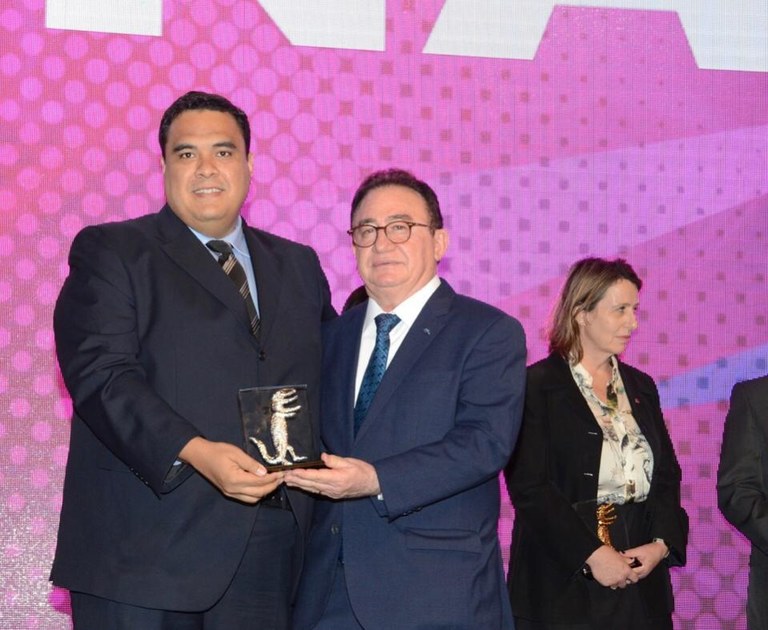 premio-centro-convencoes.jpg premio-centro-convencoes.jpg
