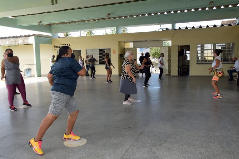 25-08-21 Aula de Dança no CSU de Mandacaru Foto-Alberto Machado (10).JPG