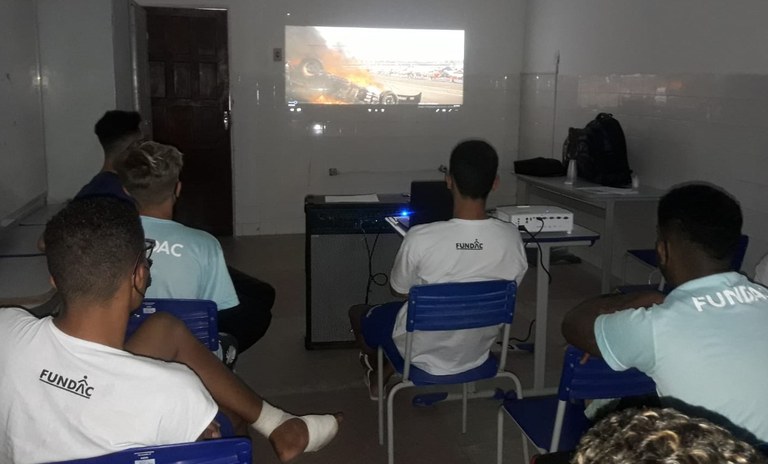 cinema na Semi.jpg