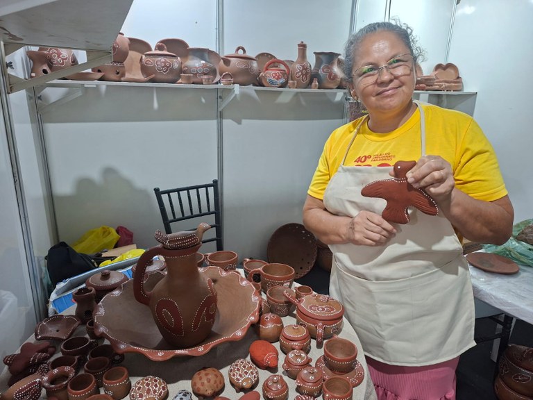 Artesã Rita de Cássia - De Serra Branca - Na Expo Sumé.jpeg