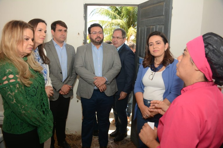 primeira dama e primeira dama CE programa ta na mesa foto alberi pontes (7).jpg