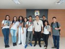 Estudantes com passaporte (2).jpeg