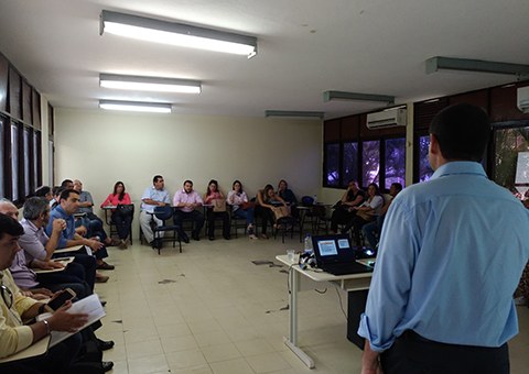 CGE-seminario-estrategico-3.jpg