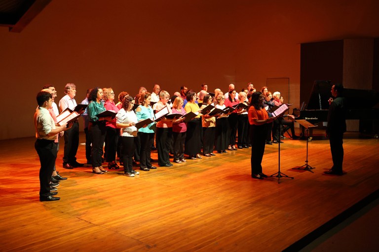 coro sinfônico_14.12.24_thercles silva (9).JPG