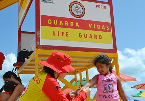 operacao-verao-do-corpo-de-bombeiros-ja-registra-mais-de-1.800-atendimentos-1.jpg operacao-verao-do-corpo-de-bombeiros-ja-registra-mais-de-1.800-atendimentos-1.jpg