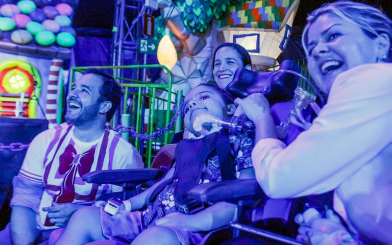 ses equipe hosp de trauma leva crianca internada em uti para espetaculo circense 2.jpg