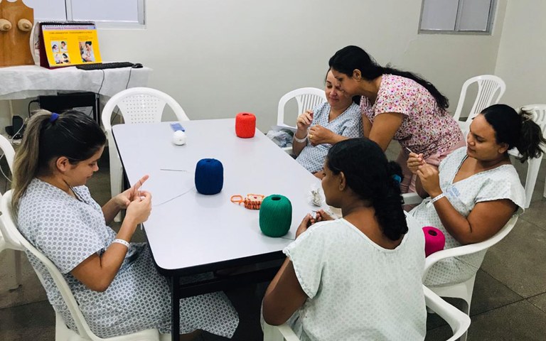 ses croche terapia junto a maes de criancas com cuidados especiais da maternidade de patos (2).jpeg
