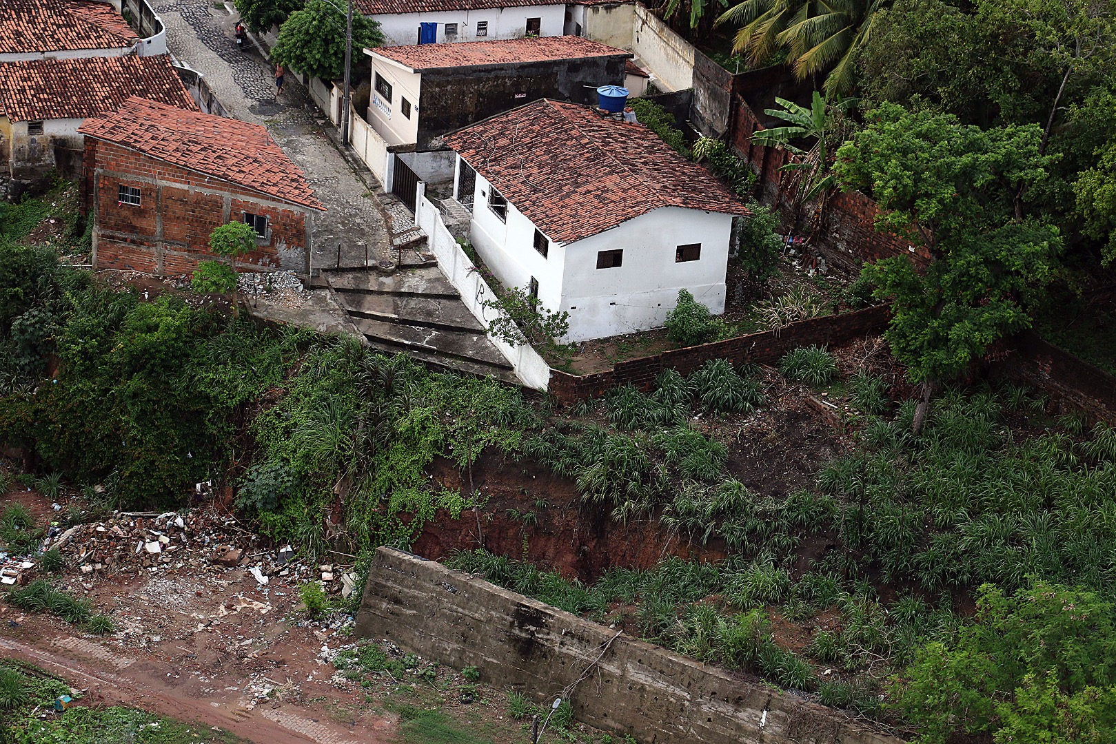Area de Risco Comunidade Saturnino de Brito Foto Francisco França.JPG