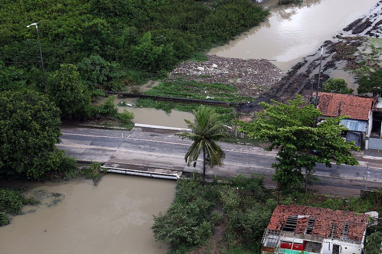 Area de Risco Ponte entre Mnagabeira Valentina Foto Francisco França (3).JPG