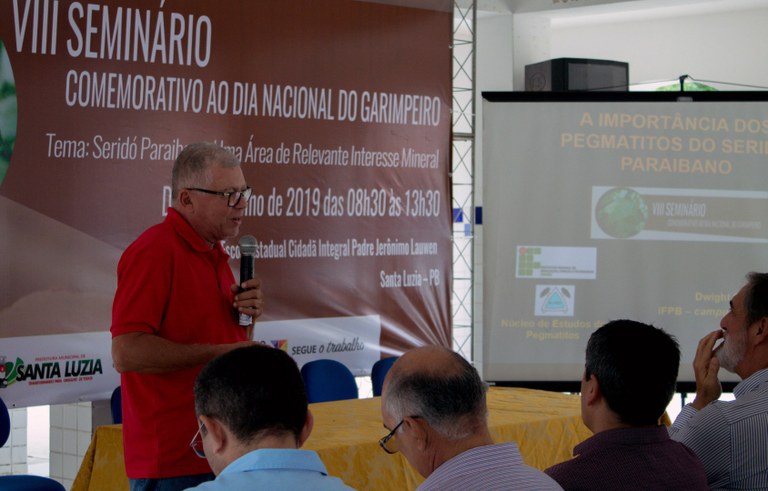 governo discute acoes na area de mineracao  dia do garimpeiro foto Clovis Porciuncula (4).jpg