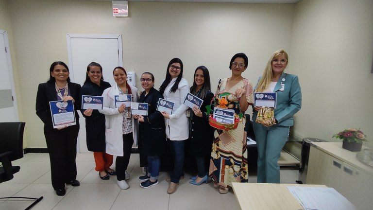 Pacientes internados no Hospital Metropolitano são ‘adotados’ por colaboradores e recebem cartinhas e presentes no Dia dos Pais.jpg Pacientes internados no Hospital Metropolitano são ‘adotados’ por colaboradores e recebem cartinhas e presentes no Dia dos Pais.jpg