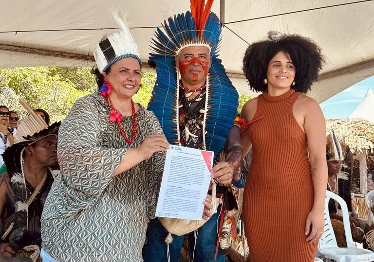 indigenas2025b.jpeg