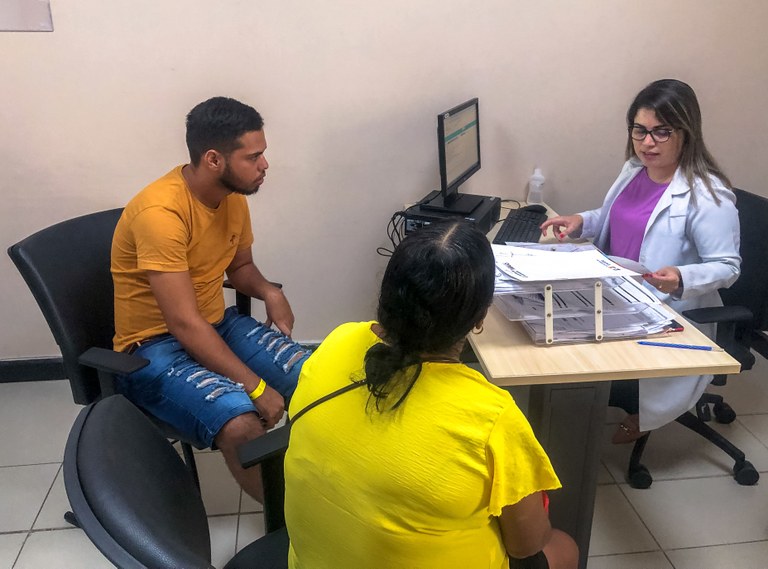 Dia Roxo_ Ambulatório do Hospital Metropolitano implanta atendimento para casos de epilepsia de difícil controle2.jpg Dia Roxo_ Ambulatório do Hospital Metropolitano implanta atendimento para casos de epilepsia de difícil controle2.jpg