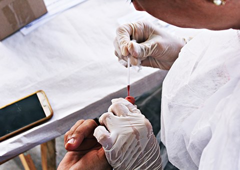 ses-NAF-teste-rapido-de-hepatite-em-diabeticos-foto-ricardo-puppe-1.jpg