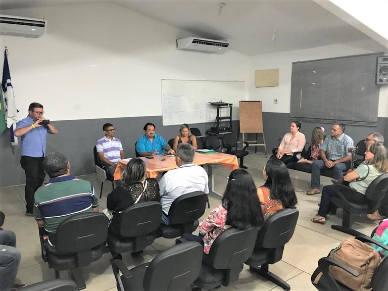 Reunião-aconteceu-na-sede-da-6ª-Regional-de-Saúde.jpeg Reunião-aconteceu-na-sede-da-6ª-Regional-de-Saúde.jpeg