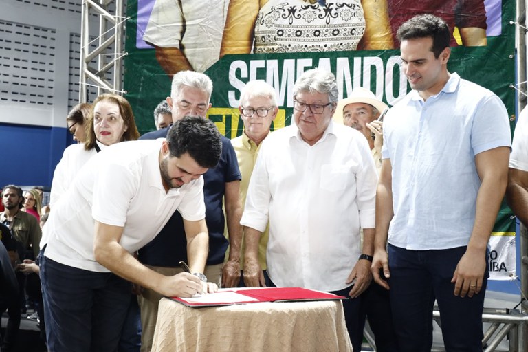 WhatsApp Image 2025-07-18 at 21.07.18.jpeg