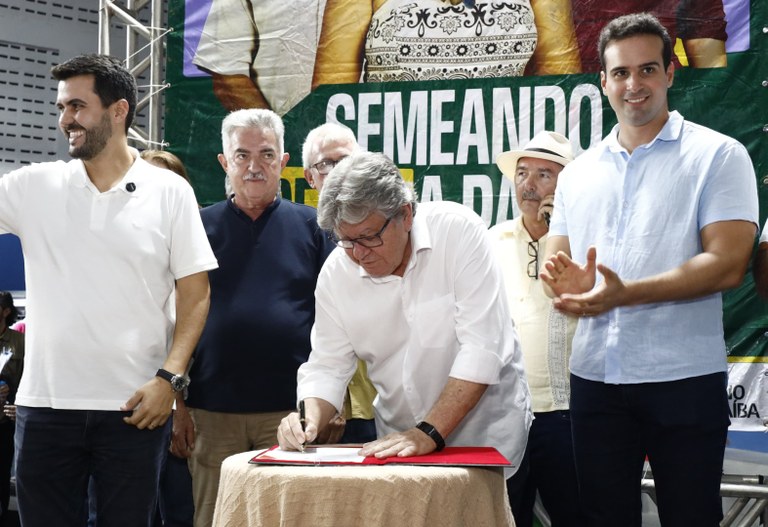 WhatsApp Image 2025-07-18 at 21.07.19.jpeg