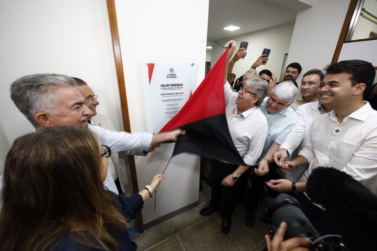 WhatsApp Image 2025-08-21 at 18.23.17-2.jpeg