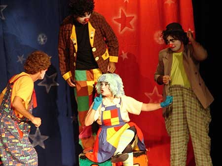 o-circo-chegou8_portal.jpg