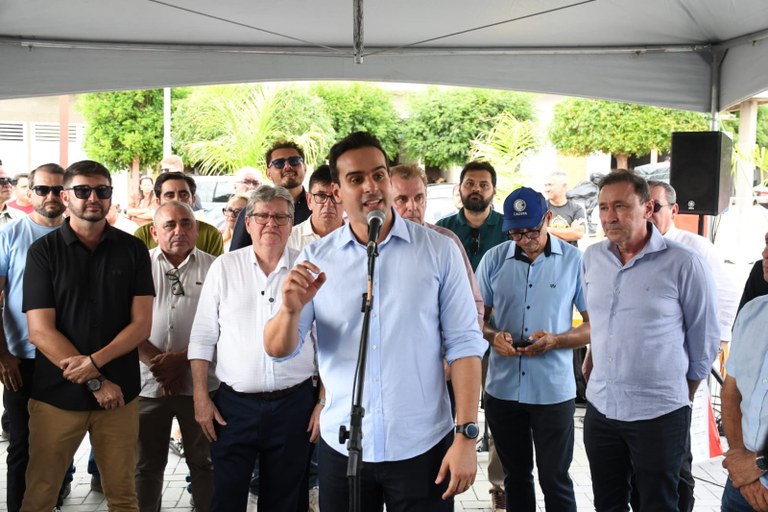 WhatsApp Image 2025-12-08 at 15.45.57-2.jpeg