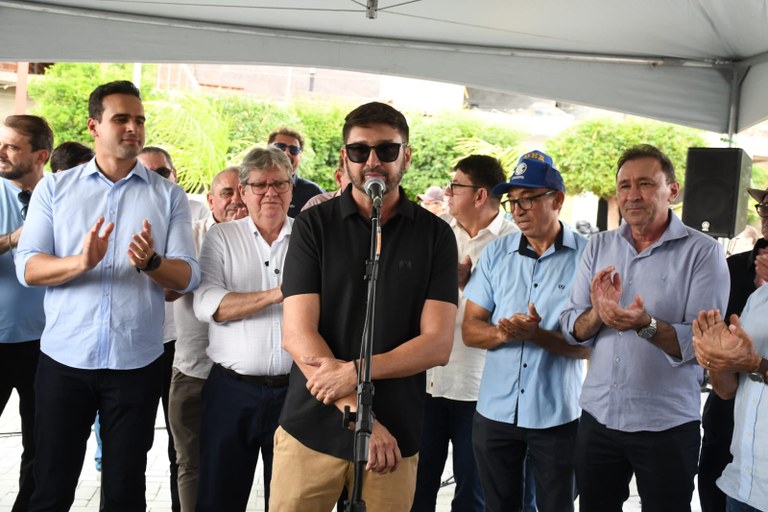 WhatsApp Image 2025-12-08 at 15.45.57-3.jpeg