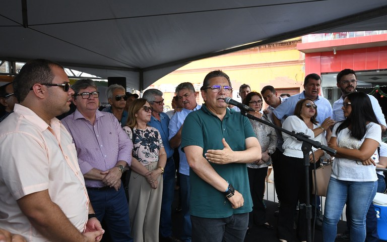 joao assina ordem de servico de estrada piloes a serraria pb087 foto jose marques (11).JPG