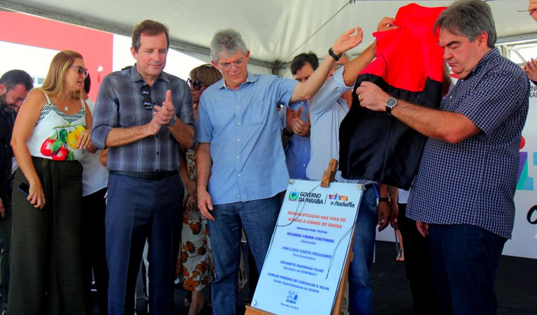 ricardo-entrega-em-sousa-reabilita-centro-de-reabilitacao-foto-jose-marques-7.jpg