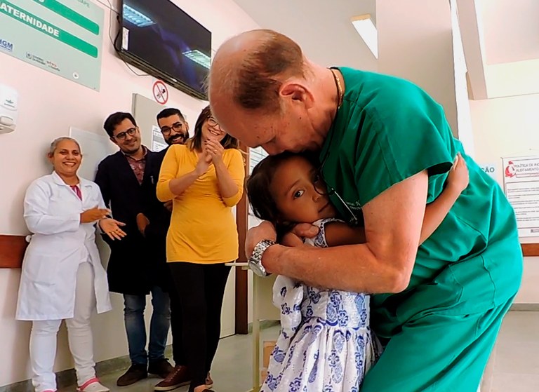 ses Emocao no reencontro da primeira crianca nascida no Hosp de mamanguape (4).jpg ses Emocao no reencontro da primeira crianca nascida no Hosp de mamanguape (4).jpg