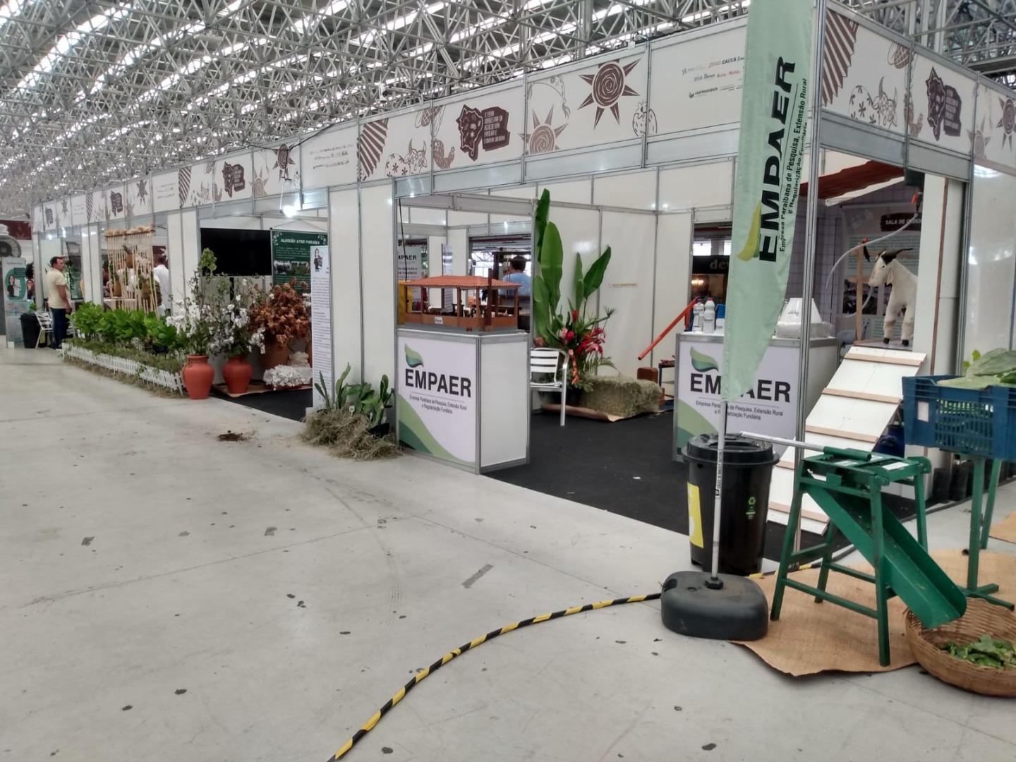 FEIRA-1 16-11.jpg