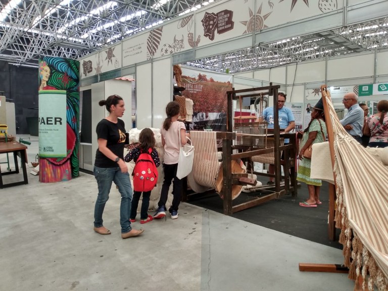FEIRA-4 16-11.jpg
