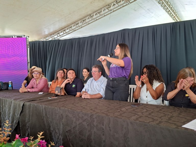 Camila Mariz Ribeiro - Expofeira.jpg