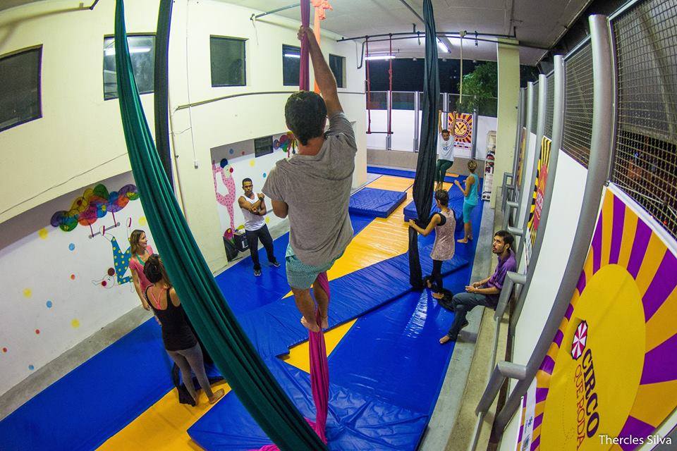 curso de circo.jpg