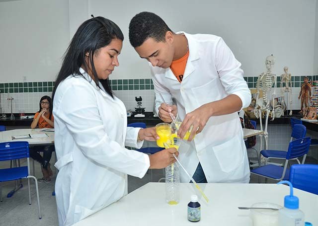 Produção-de-Materiais-Escola-Papa-Paulo-VI_-Delmer-Rodrigues-10.jpg